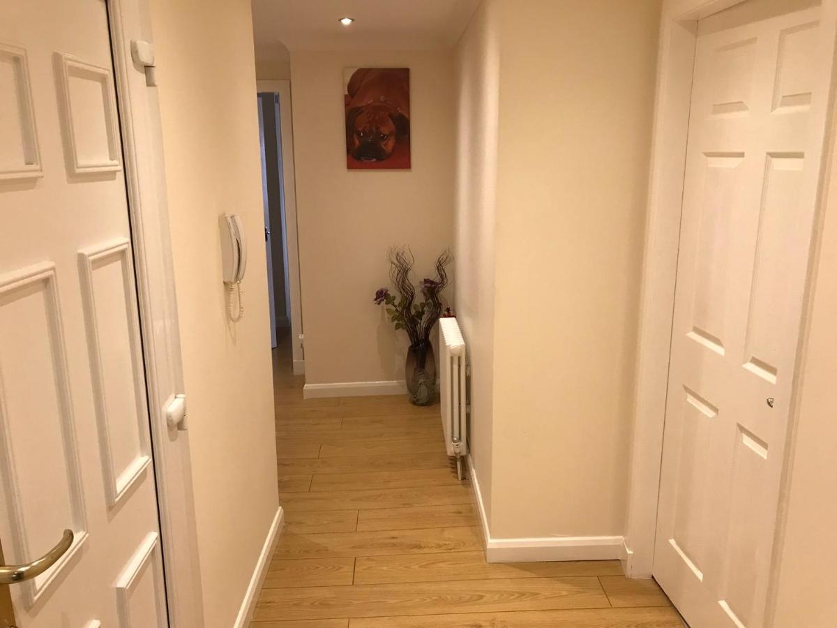 Beautiful 3-Bed Apartment In Gourock Esterno foto